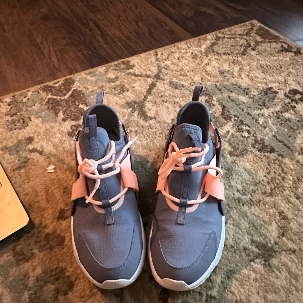Nike Blue and Pink Sneakers Hurache sneakers  with Cushioned Sole